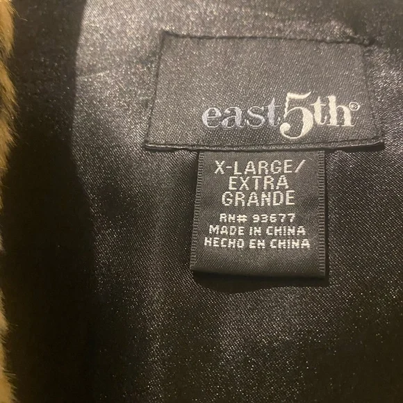 East 5th Coat - Picture 7 of 8